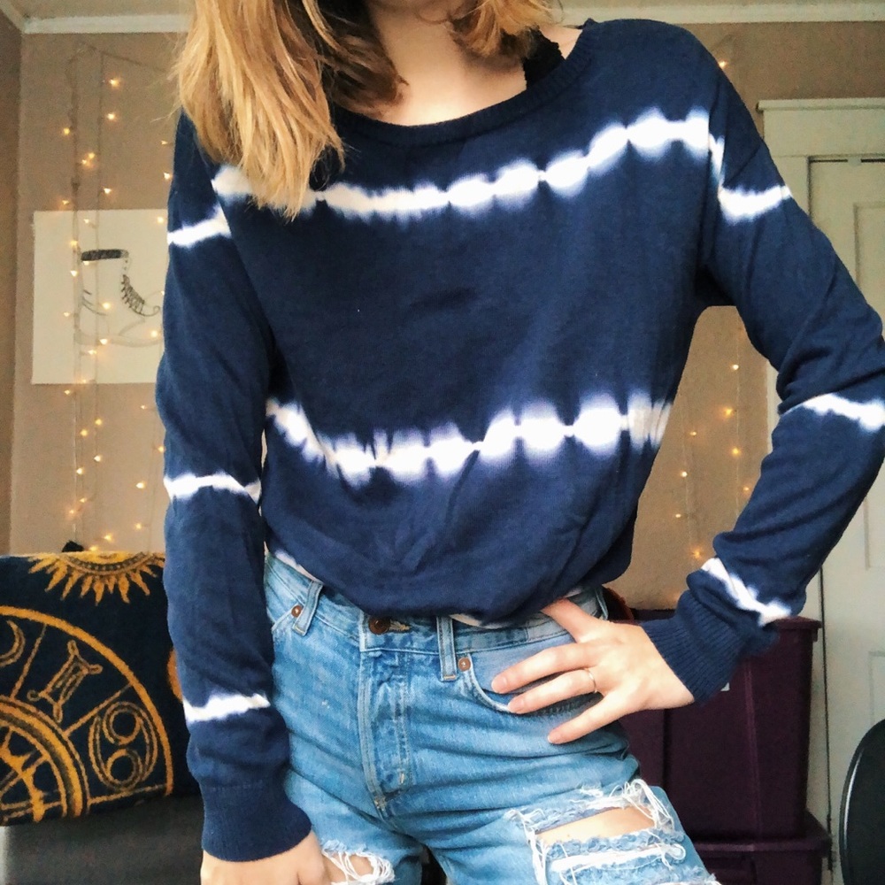 Tie dye crew neck